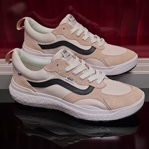 Vans UltraRange Neo VR3 Light Pink/White Multiple Sizes Men's 11 Women 12.5